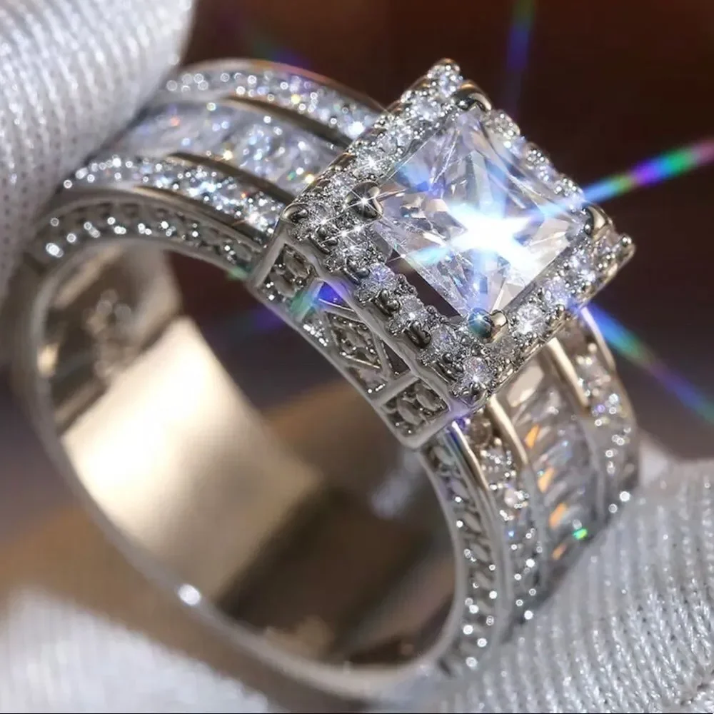 2 act princess cut WEDDING RING